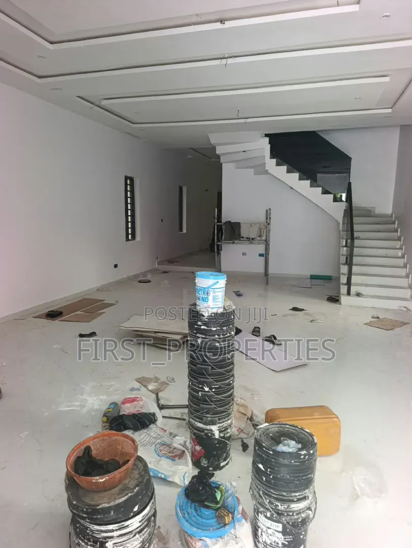 4bdrm Duplex in Ikolaba Estate, Bodija for sale in Bodija