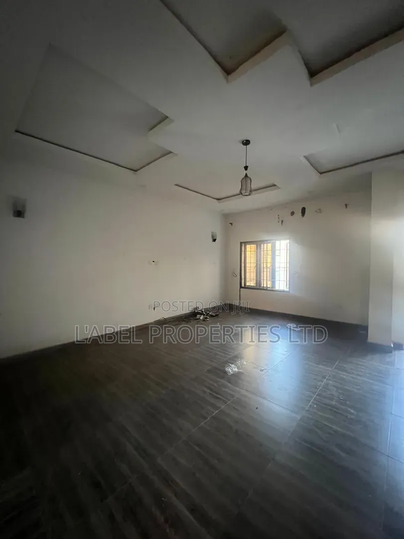 4bdrm Duplex in Biltmore Estate for rent in Galadimawa