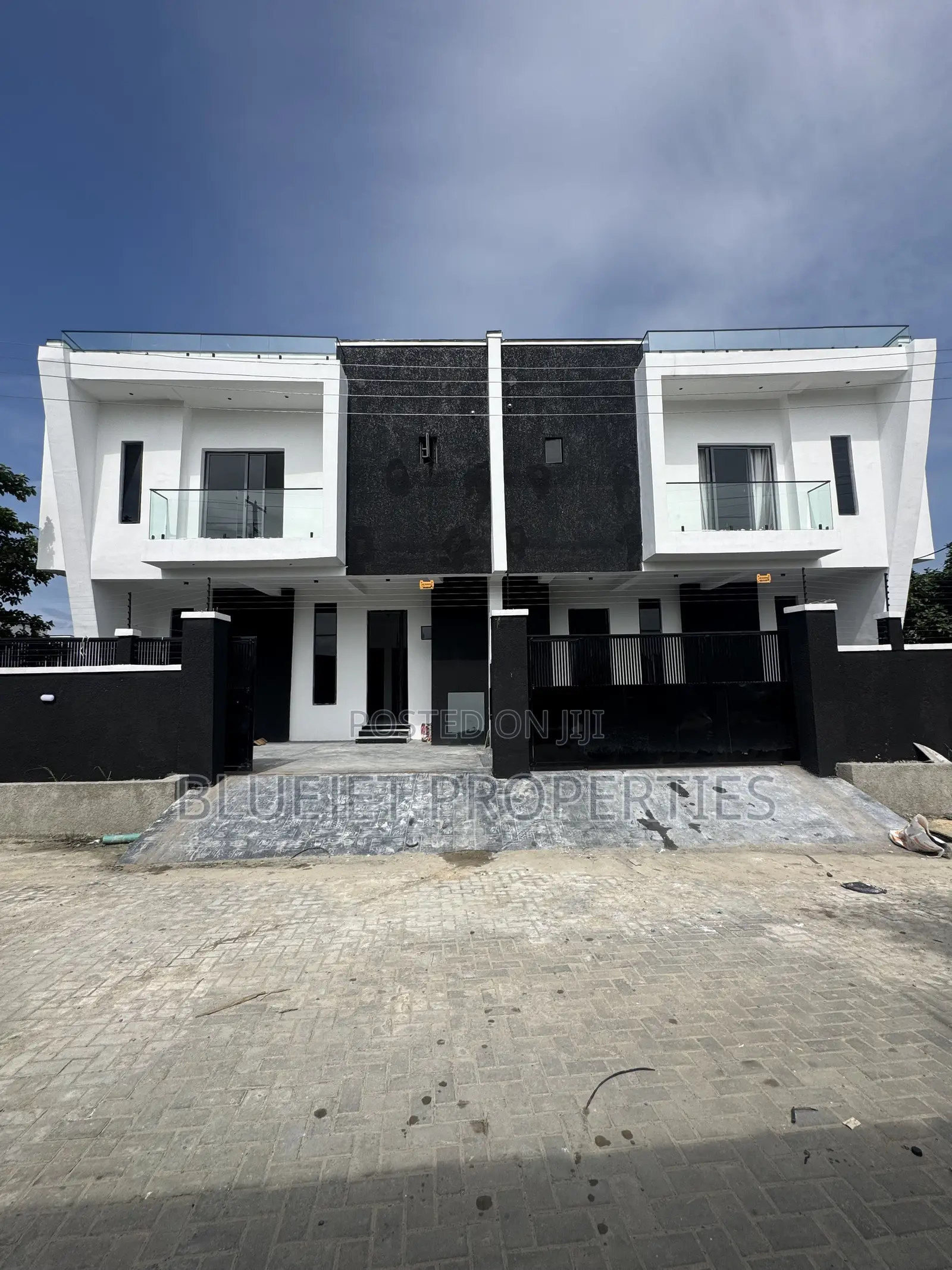 4bdrm Duplex in Abraham Adesanya Estate for sale in Abraham Adesanya Estate