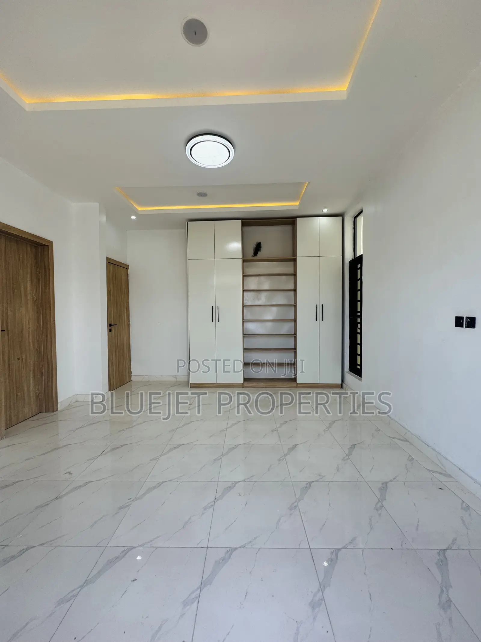 4bdrm Duplex in Off Lekki-Epe Expressway for sale in Off Lekki-Epe Expressway