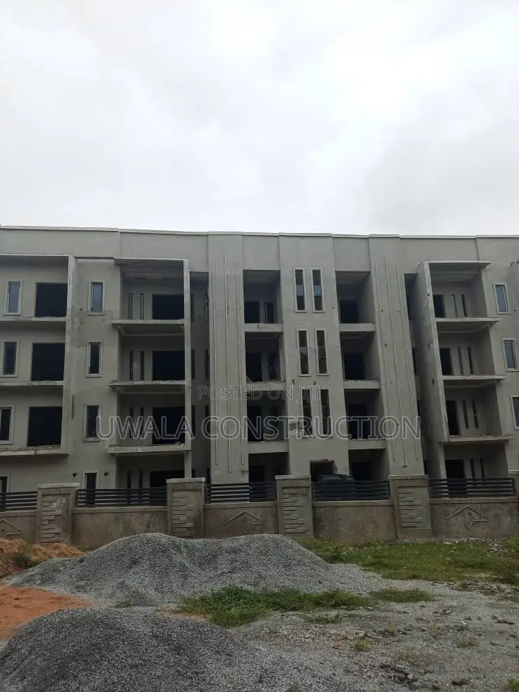 3bdrm Apartment in Idu Industrial for sale in Idu Industrial