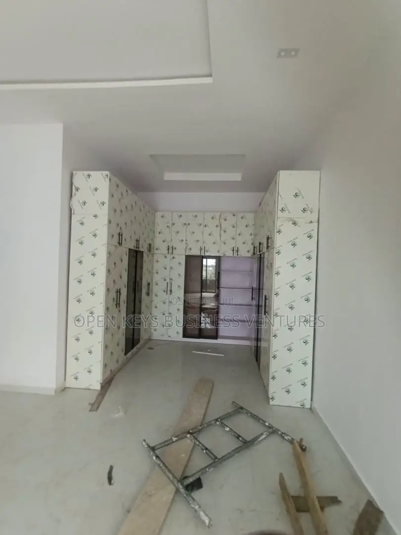 Furnished 4bdrm Duplex in Ikolaba Estate, Agodi for sale in Agodi