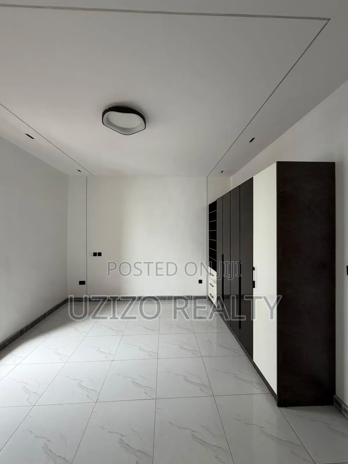 4bdrm Townhouse/Terrace in Osapa london for sale in Osapa london