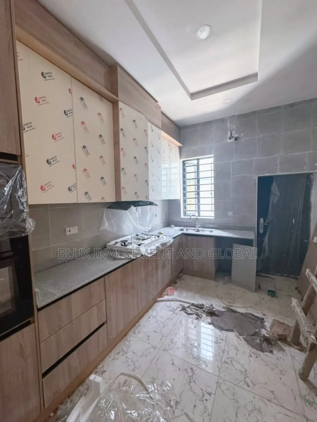 4bdrm Duplex in Ikota Extension for sale in Ikota