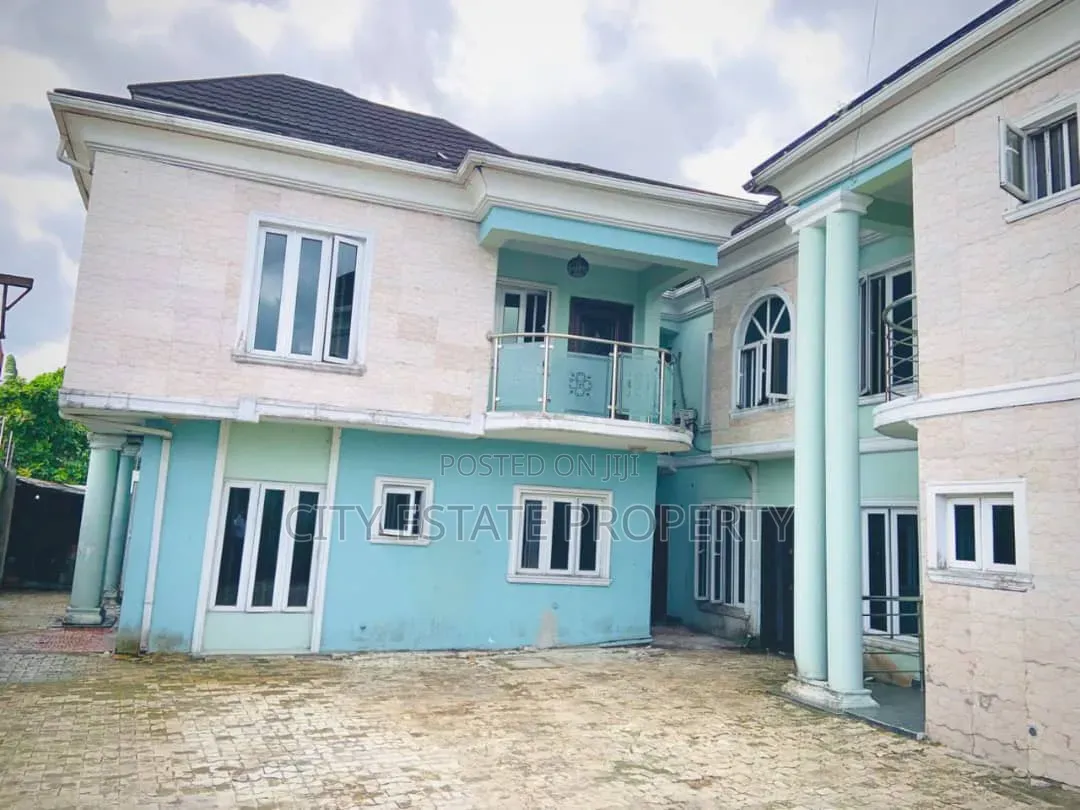 4bdrm Duplex in Rumudara, Obio-Akpor for rent in Obio-Akpor