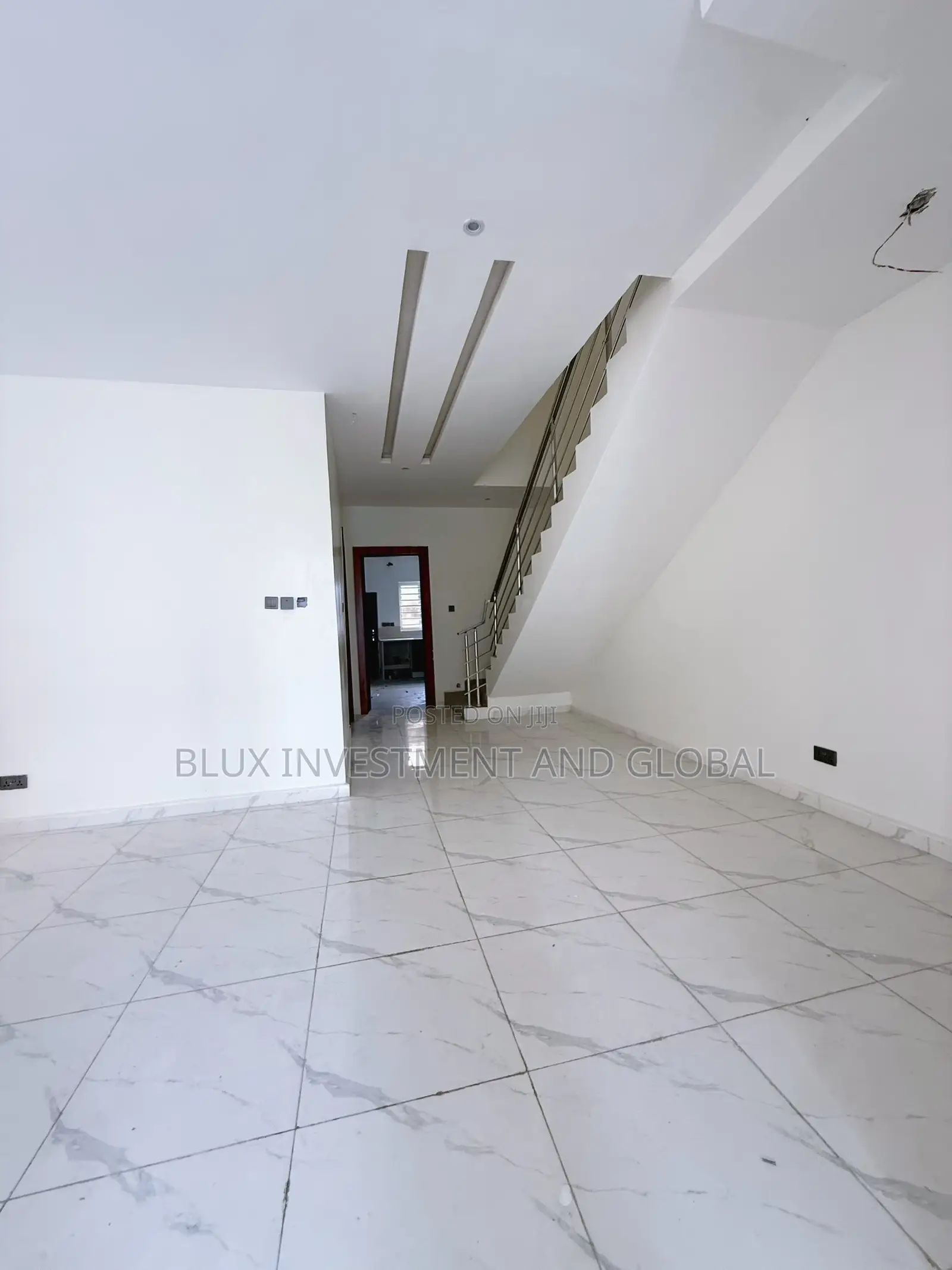 4bdrm Duplex in Off Ogombo Road, Lekki Phase 2 for sale in Lekki Phase 2