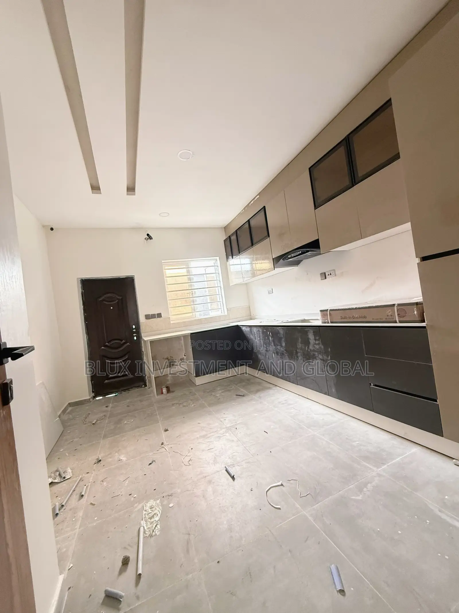 4bdrm Duplex in Off Ogombo Road, Lekki Phase 2 for sale in Lekki Phase 2