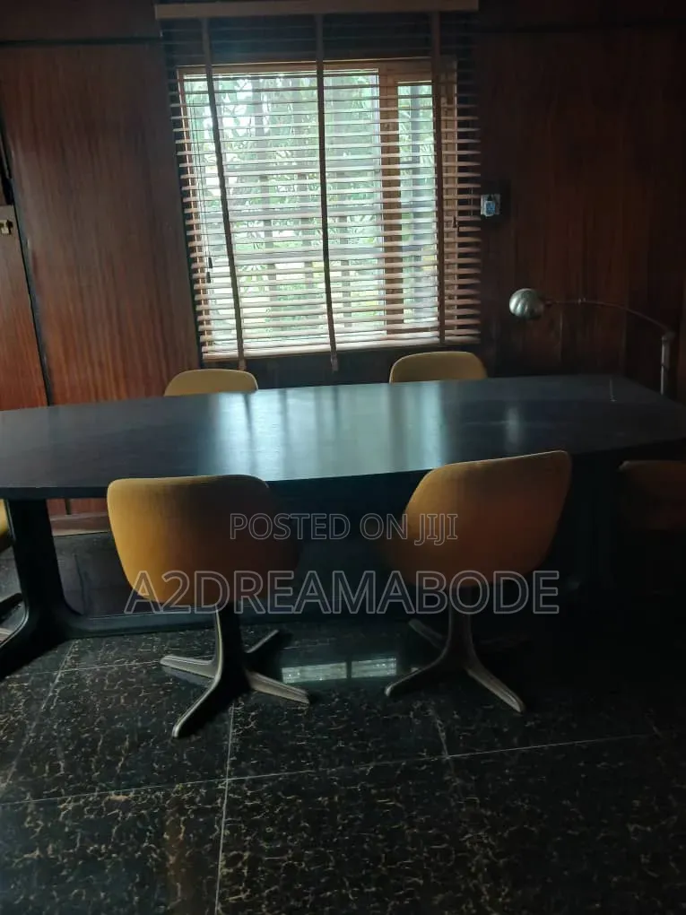3bdrm Bungalow in Ikeja Gra for rent in Ikeja GRA
