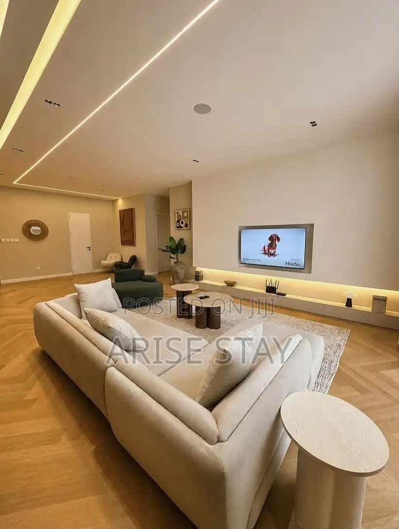 New 2-Bedroom Shortlet Apartment With Rooftop Pool | Lekki Phase 1 in Lekki Phase 1