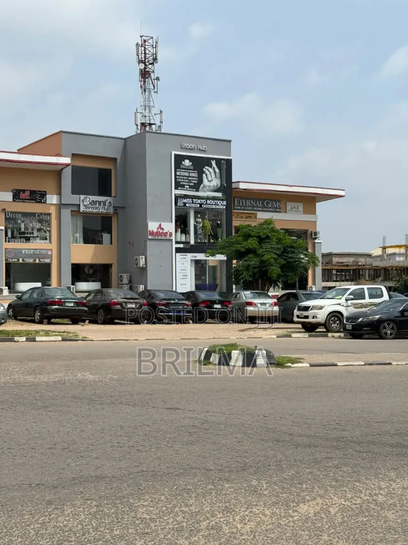 100sqm of Office and Shop Space in Wuse 2 for Rent in Wuse 2