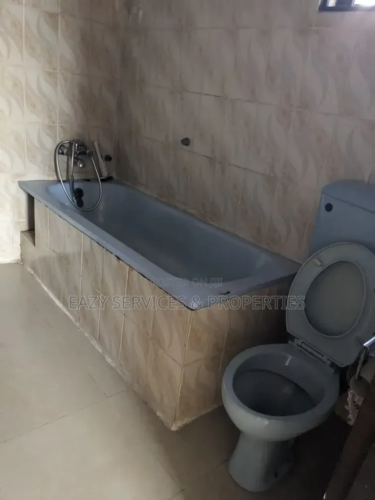 1bdrm Shared Apartment in Secured Environment, Agungi for rent in Agungi