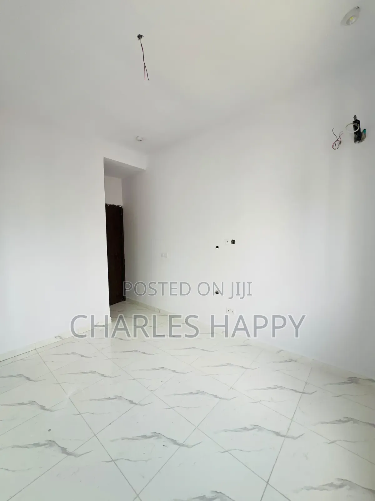 2bdrm Apartment in Salem Ikate, Lekki Phase 2 for sale in Lekki Phase 2