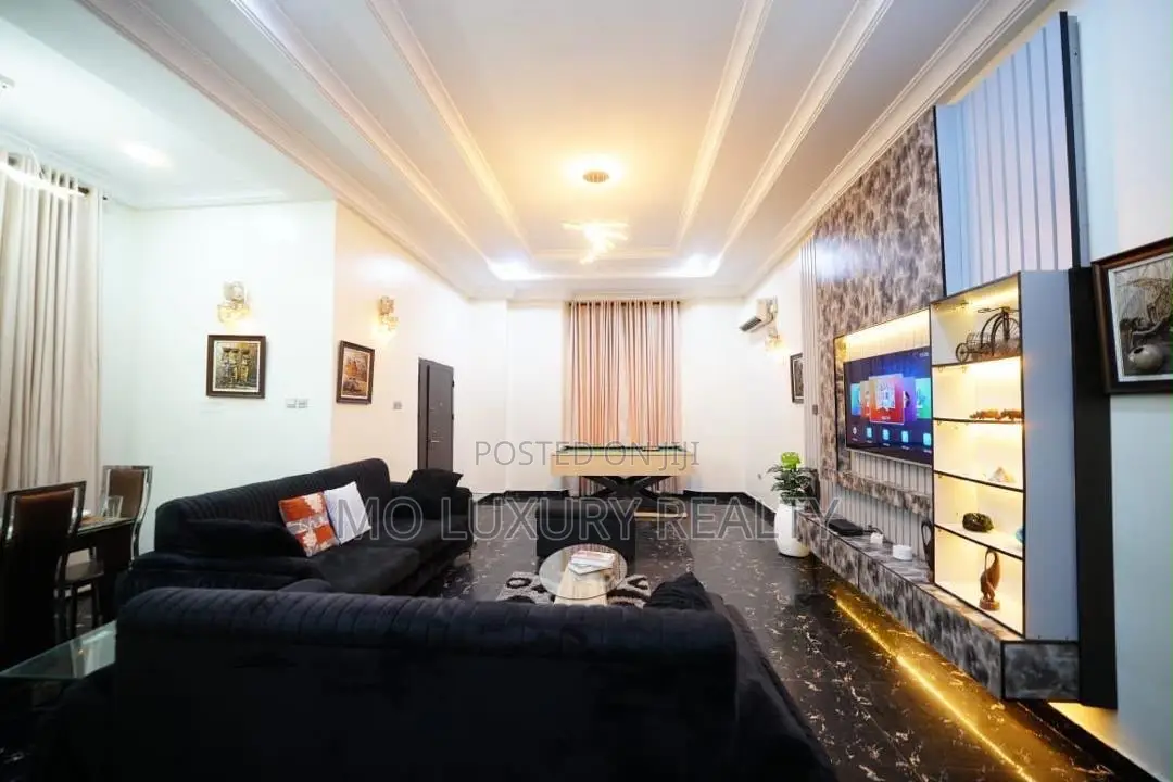 Furnished 5bdrm Duplex in Ikate-Elegushi for sale in Ikate-Elegushi
