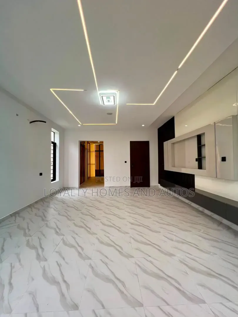 Commercial Land in Omole Phase 1