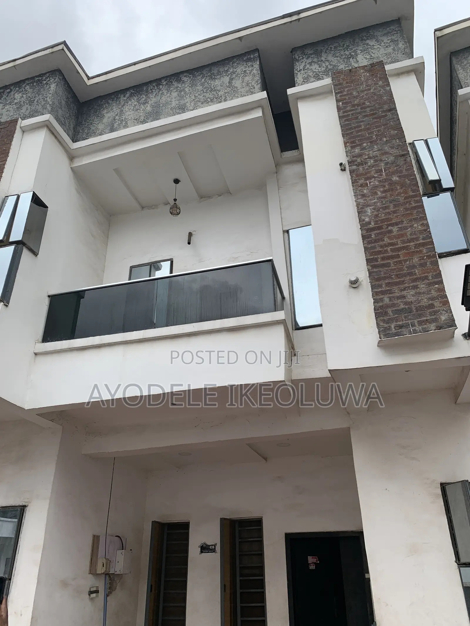 Furnished 3bdrm Duplex in Isheri Road, Iseri for sale in Iseri