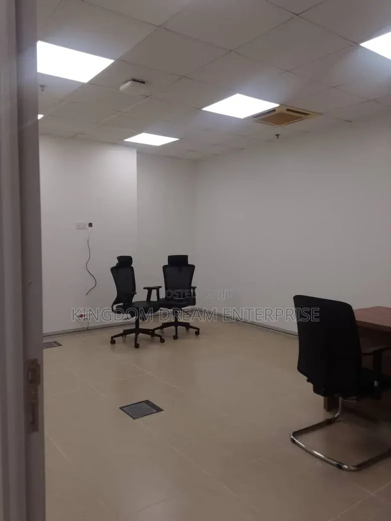 280sqm Office 6th Floor Victoria Island, Lagos. in Ligali Ayorinde