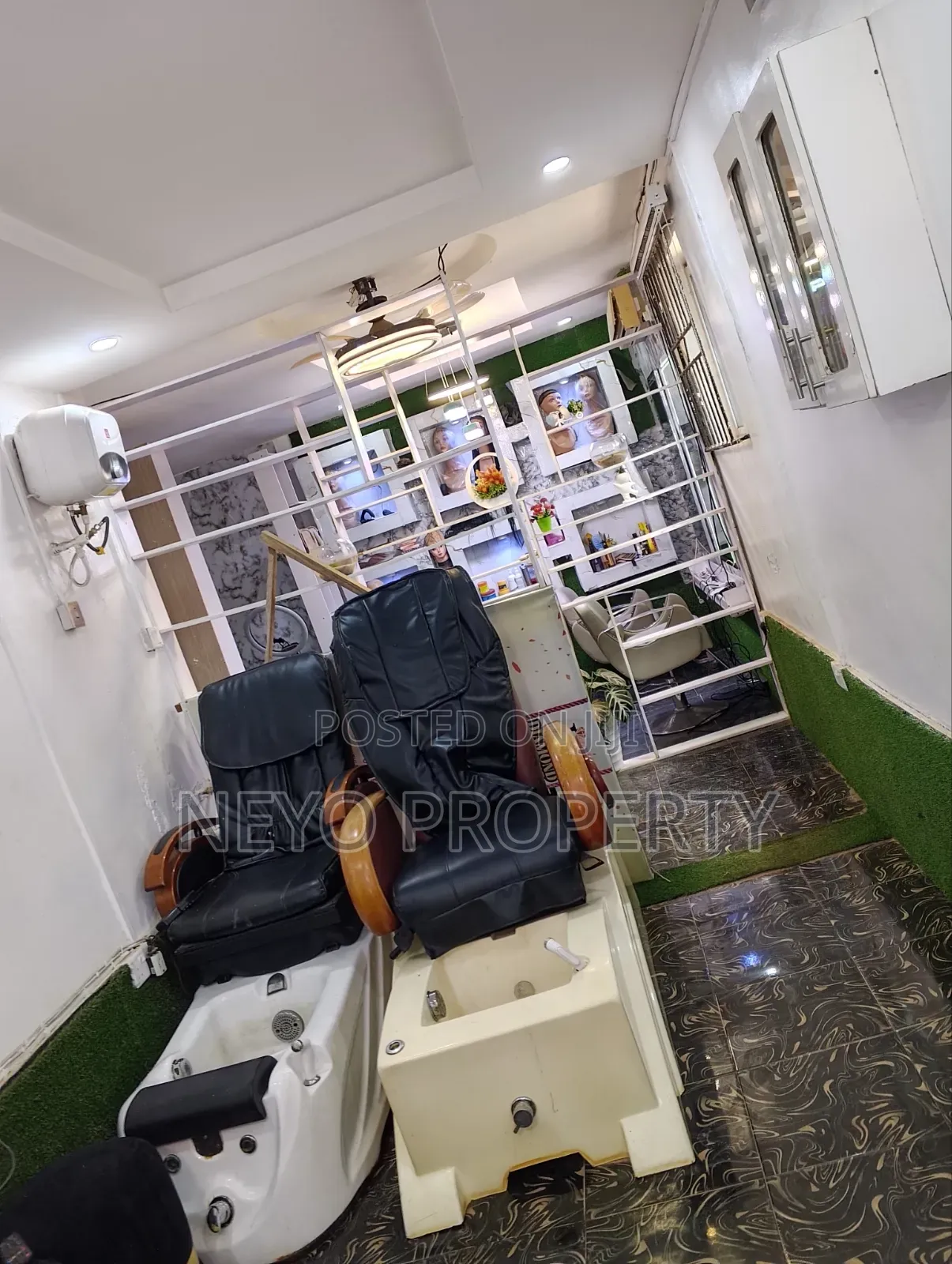 Shop at Awobo After Junction in Igbogbo