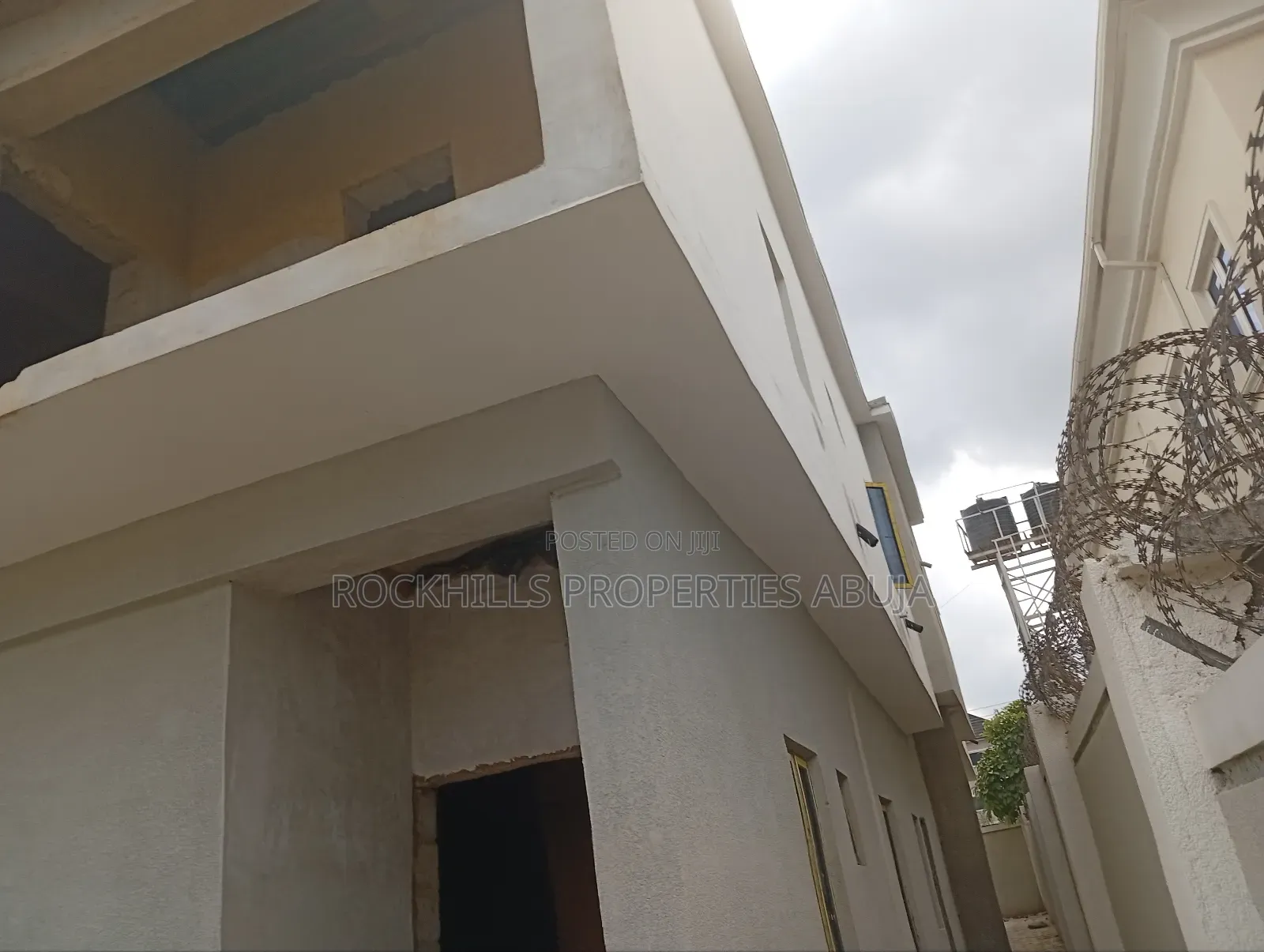 4bdrm Duplex in Fo1 Kubwa for sale in Kubwa