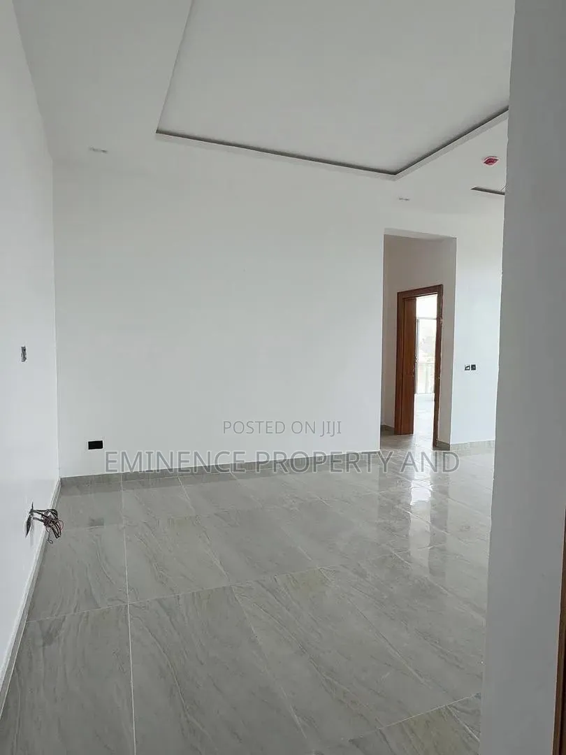 2bdrm Apartment in Lekki Phase 1 for rent in Lekki Phase 1