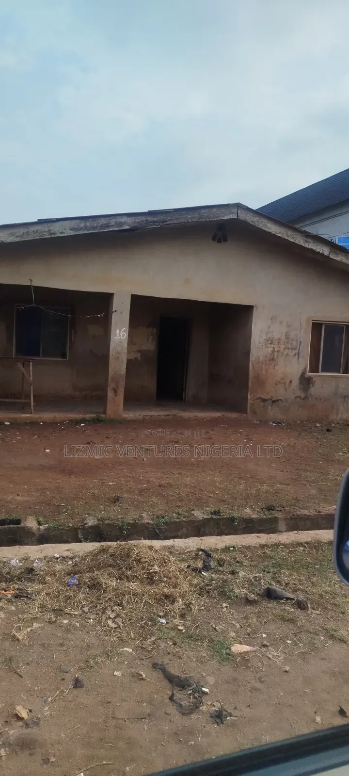 2bdrm Bungalow in Agric Rd, Igando / Ikotun/Igando for sale in Igando / Ikotun/Igando