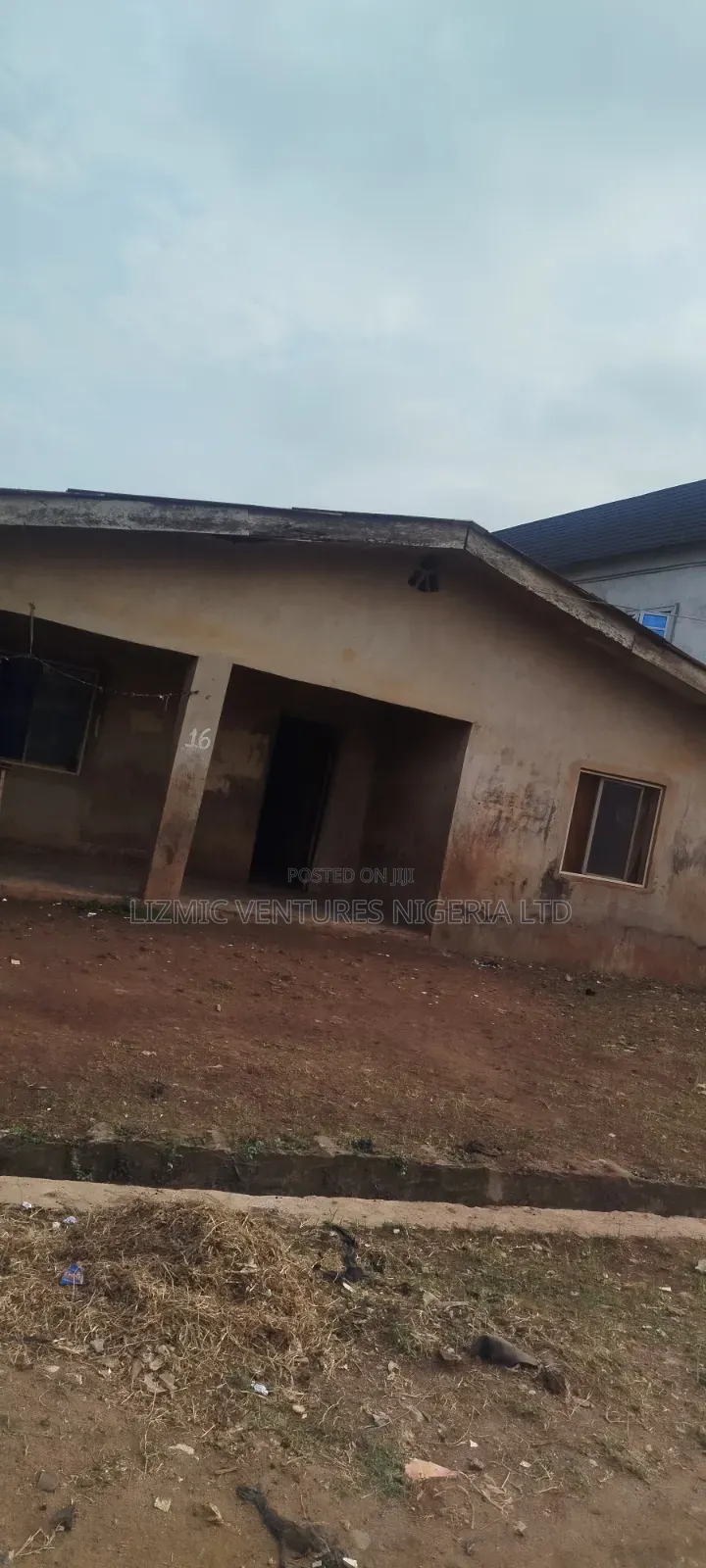 2bdrm Bungalow in Agric Rd, Igando / Ikotun/Igando for sale in Igando / Ikotun/Igando