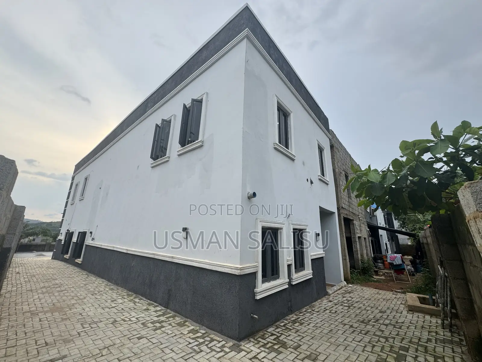 5bdrm Townhouse/Terrace in Life Camp for sale in Life Camp