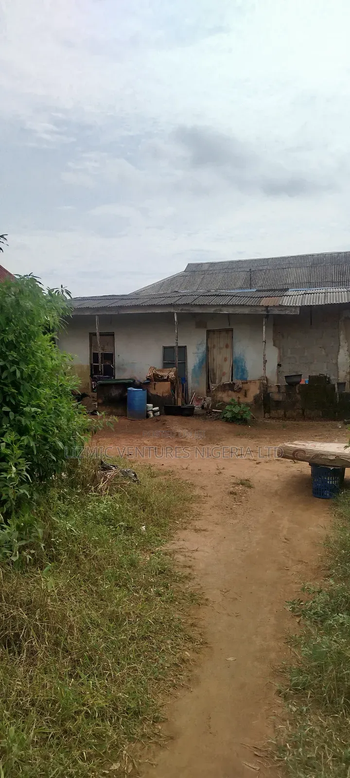 2bdrm Bungalow in Isuti, Igando / Ikotun/Igando for sale in Igando / Ikotun/Igando