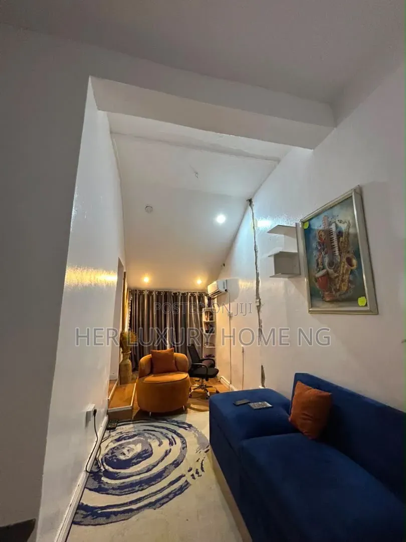 Furnished Mini Flat in Ikota Villa Estate for rent in Ikota