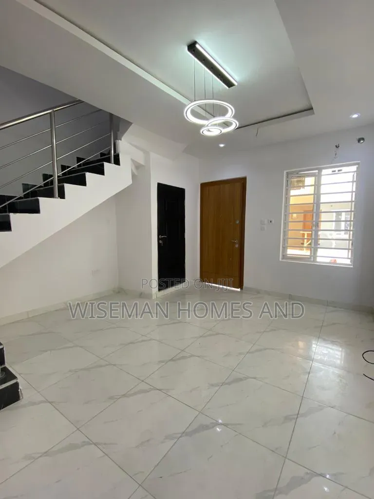 3bdrm Duplex in Ikota Lekki Eti-Osa for rent in Ikota
