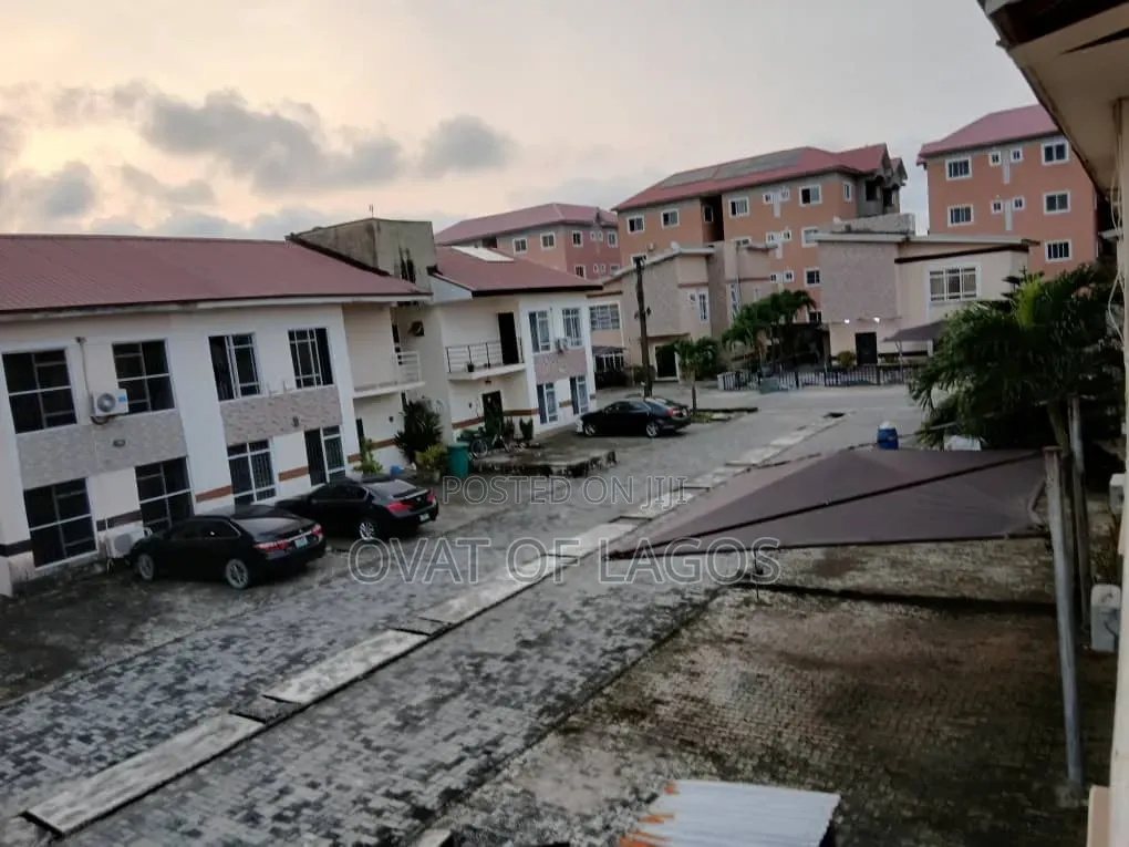 4bdrm Duplex in Sangotedo for rent in Sangotedo