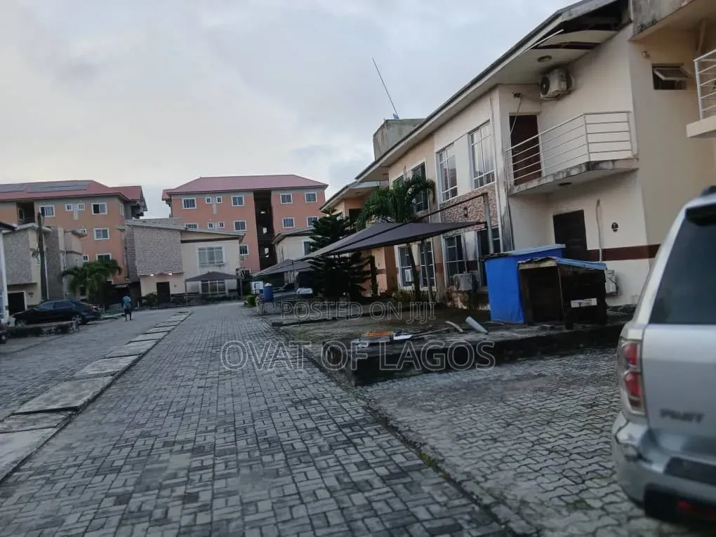 4bdrm Duplex in Sangotedo for rent in Sangotedo