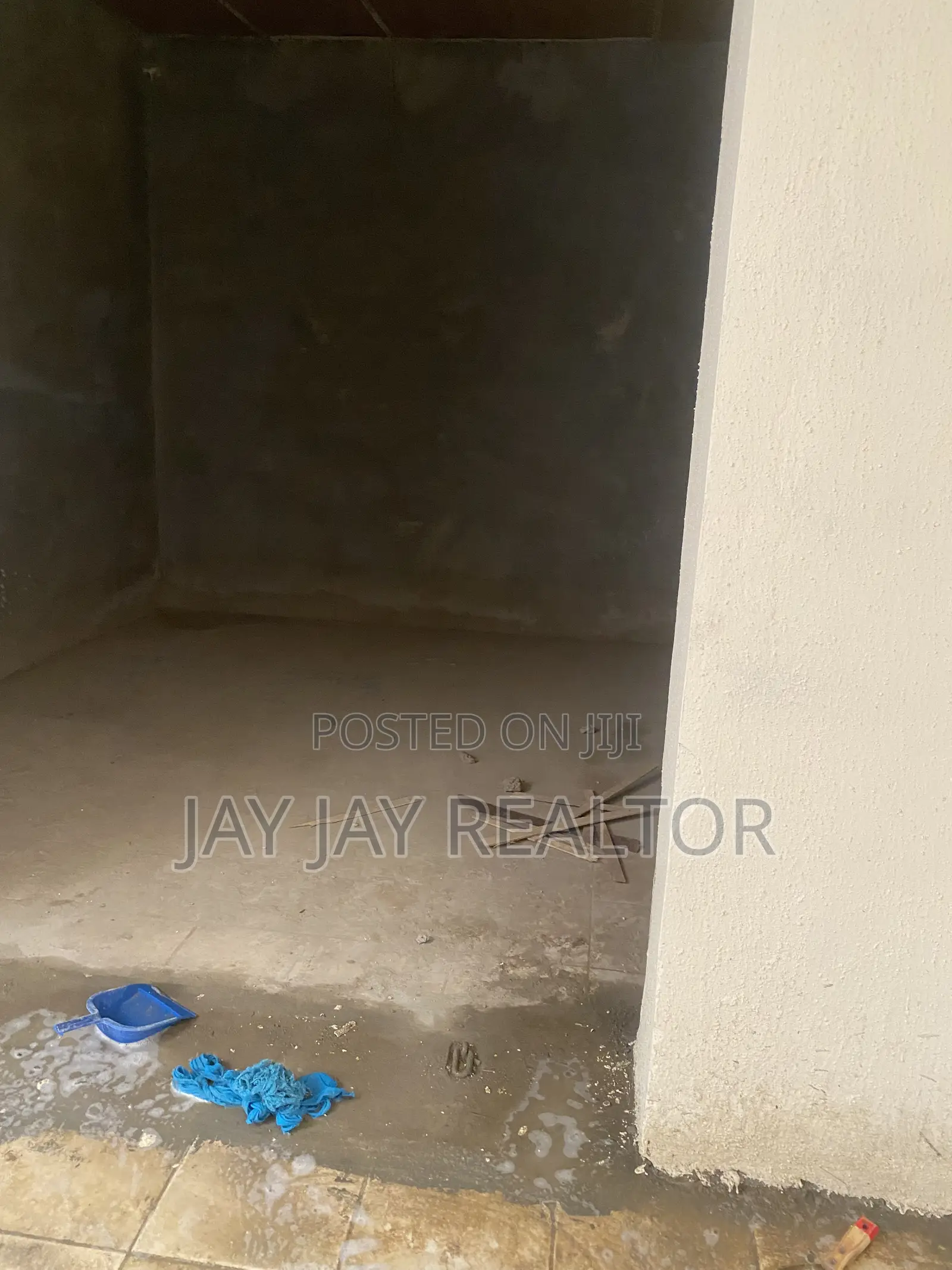 Shop for Rent in Garki 2
