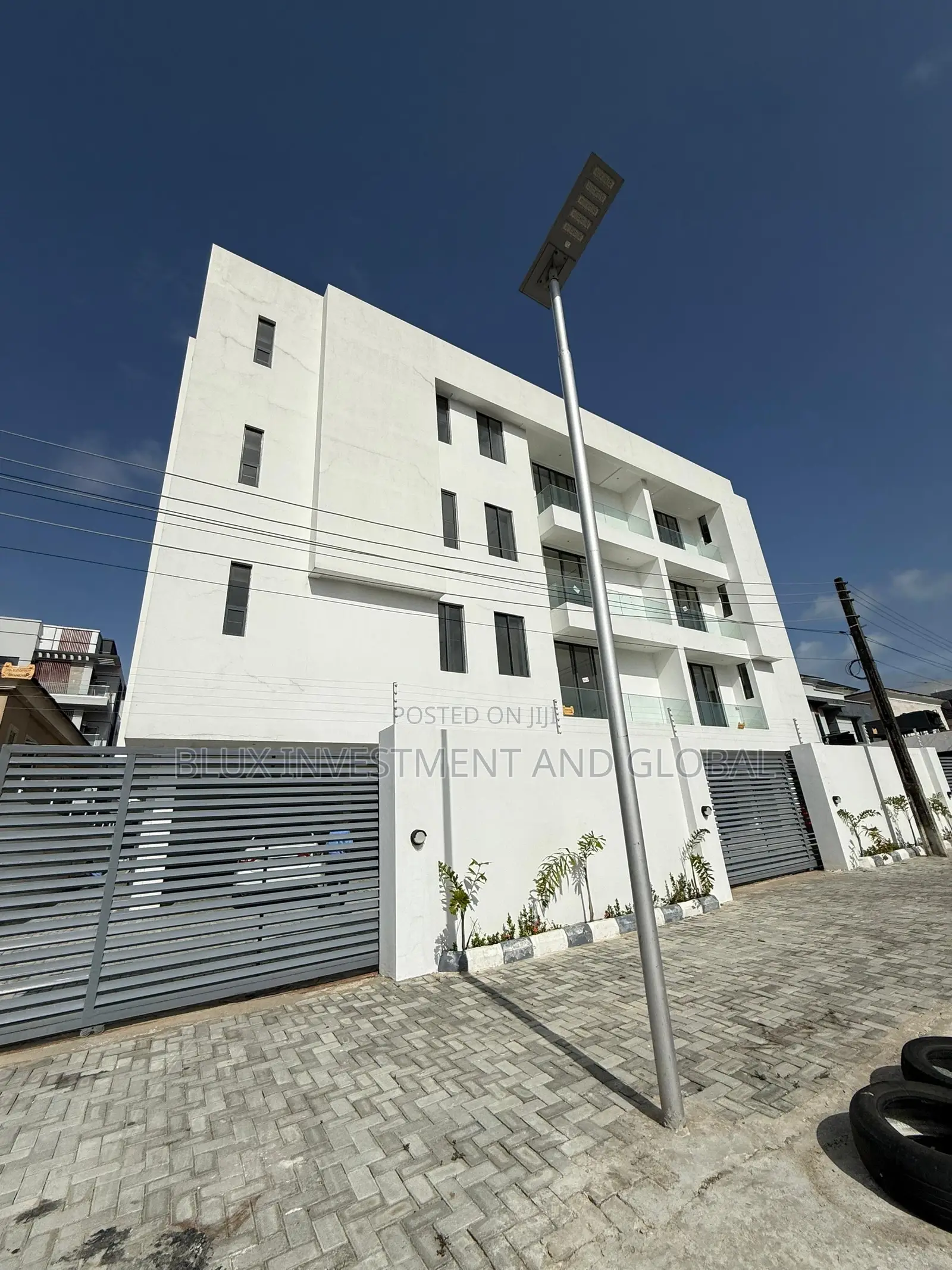 2bdrm Apartment in Vi Extension for sale in Victoria Island Extension