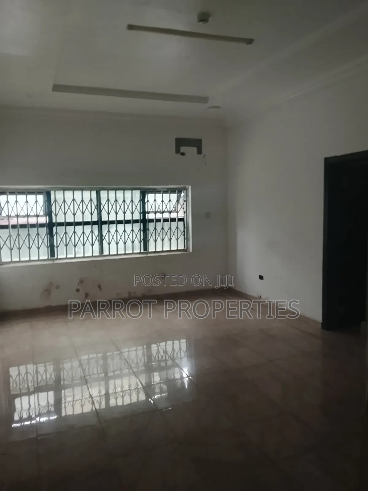 Ground Floor Shop/Office Space at Gwarimpa Main in Dawaki