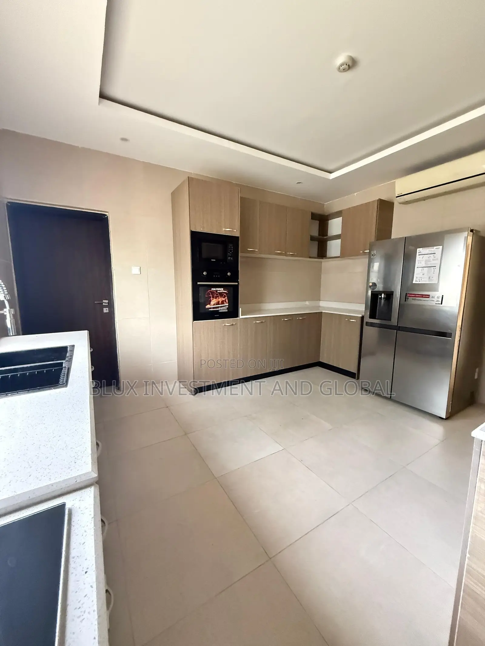 3bdrm Block of Flats in Ikoyi for rent in Old Ikoyi
