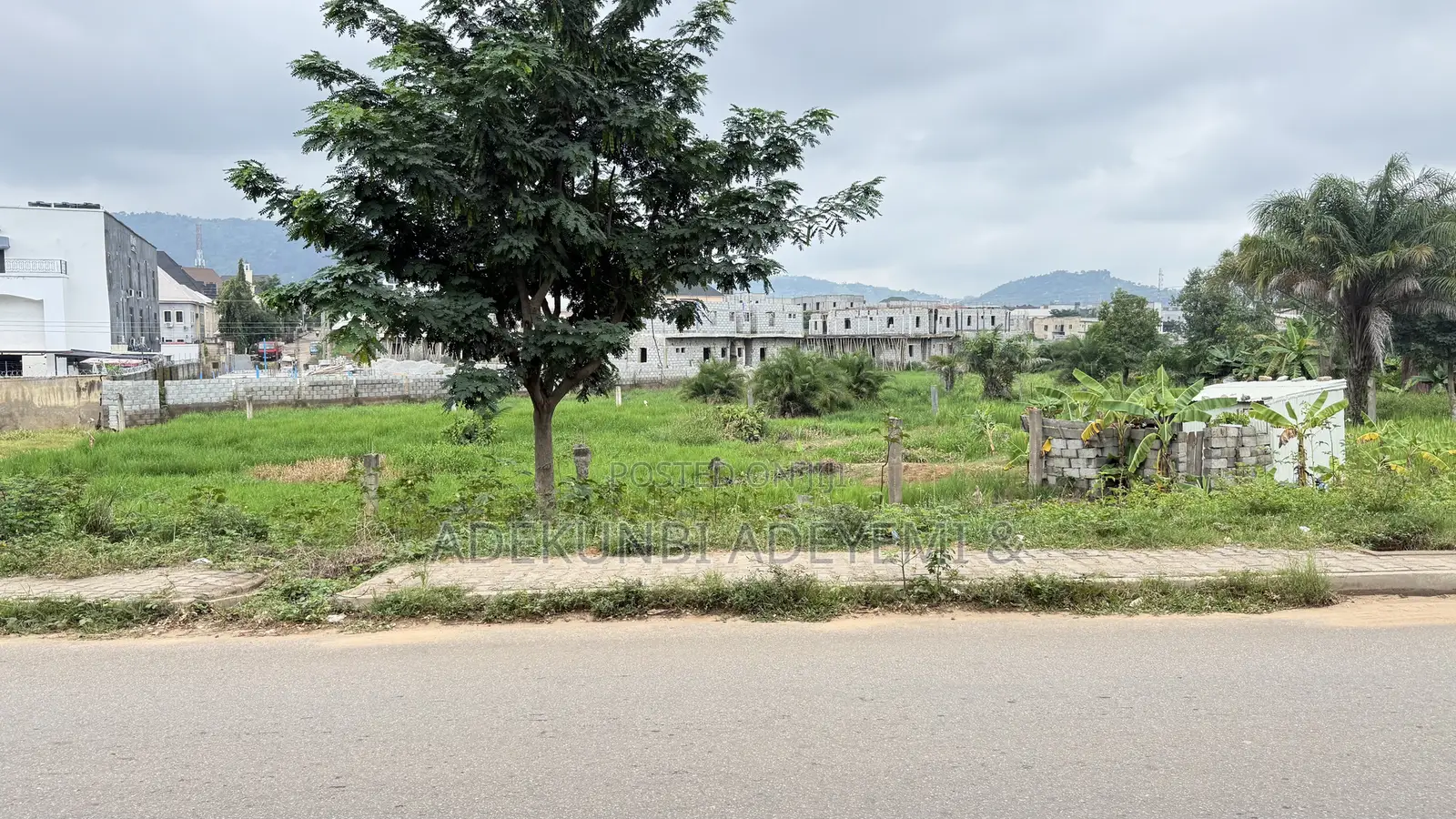Commercial Plot on Kubwa Expressway by Dawaki in Dawaki