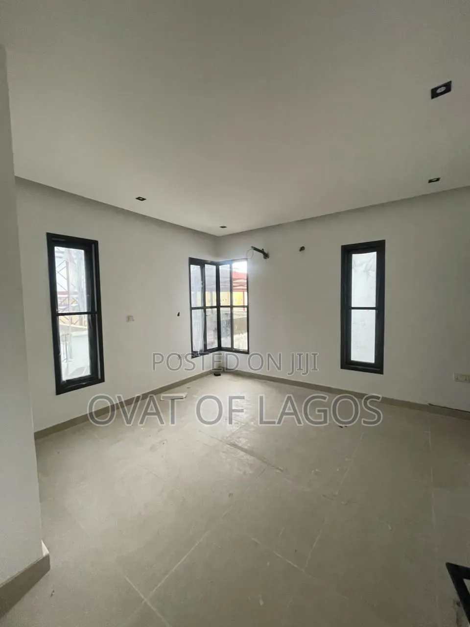 4bdrm Duplex in Lekki Phase 1 for sale in Lekki Phase 1