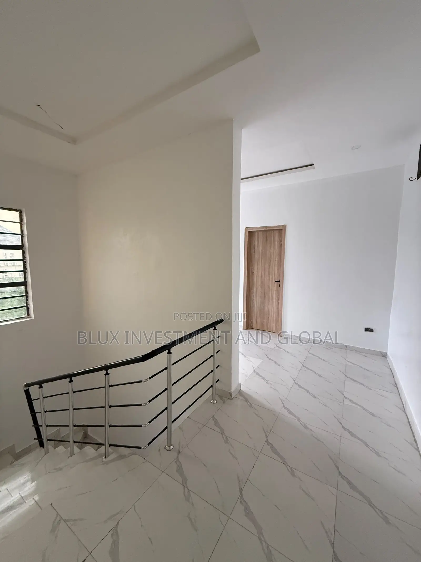 4bdrm Duplex in Lekki County Ikota for sale in Ikota