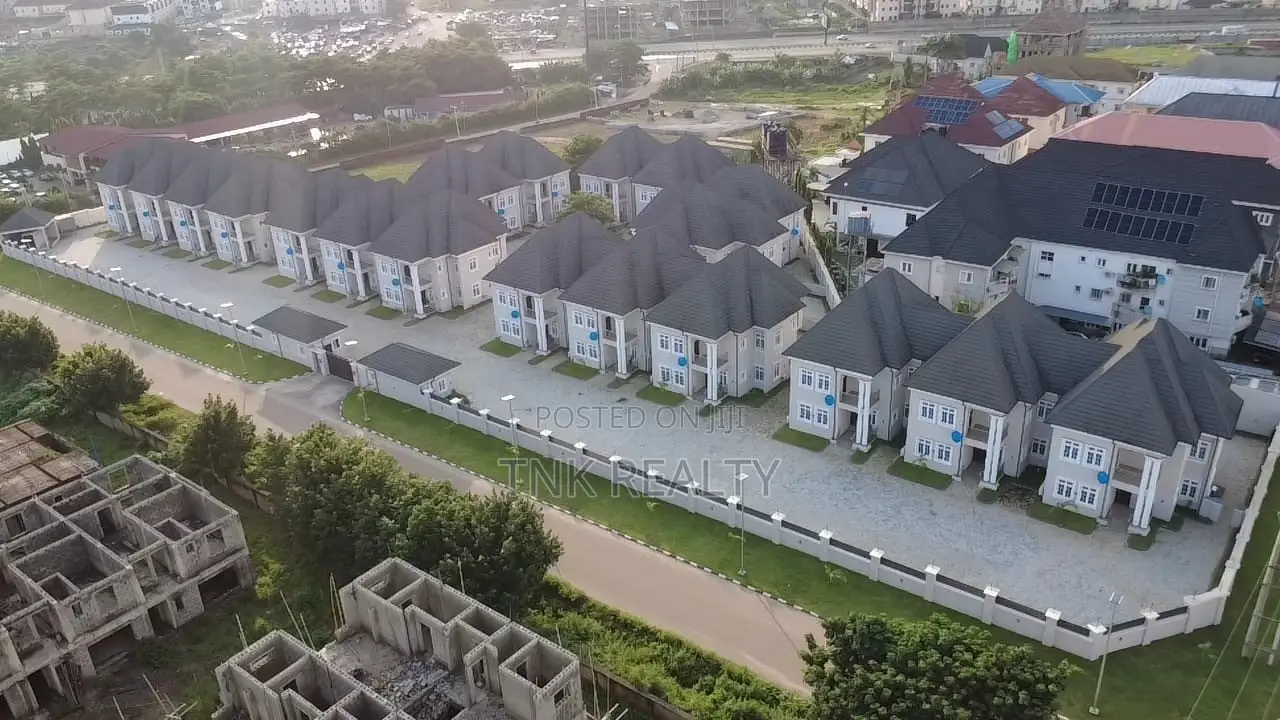 19 Units of Fully Detached Duplex for Sale in Mabushi