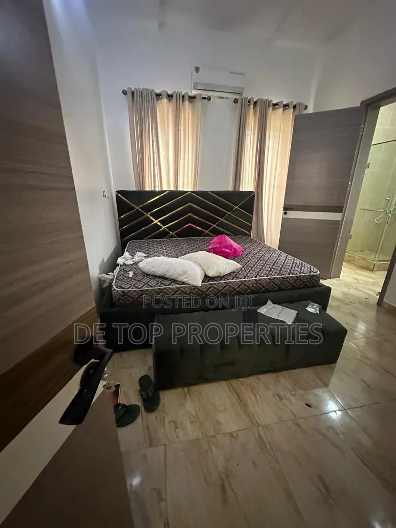 Furnished 4bdrm Duplex in Orchid Road, Lekki Phase 1 for rent in Lekki Phase 1