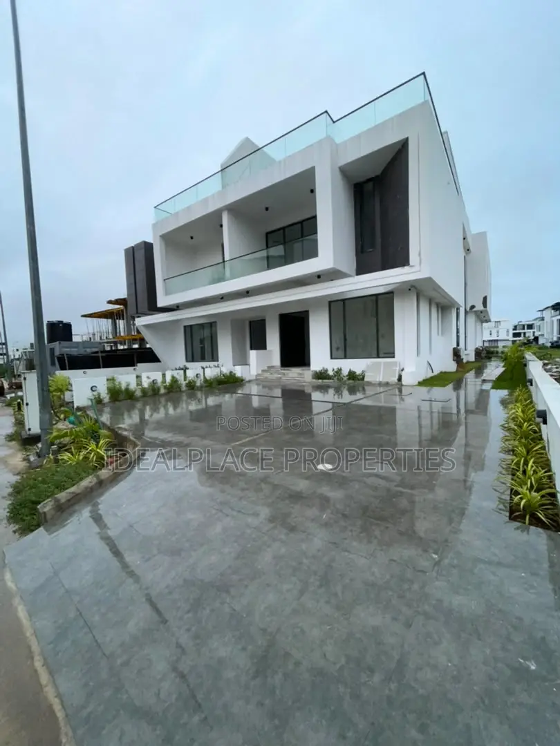 5bdrm Duplex in Cowrie Creek Estate, Ikate for sale in Ikate