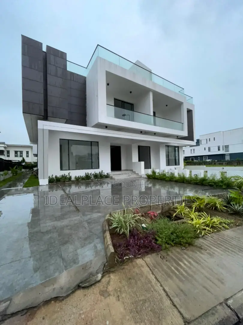 5bdrm Duplex in Cowrie Creek Estate, Ikate for sale in Ikate