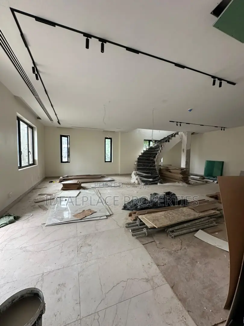 5bdrm Maisonette in Ikoyi for sale in Ikoyi