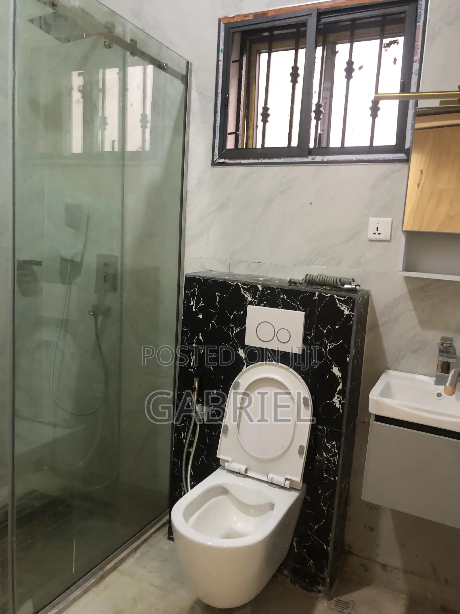 2bdrm Apartment in Lugbe Opp. Dunamis for rent in Lugbe District