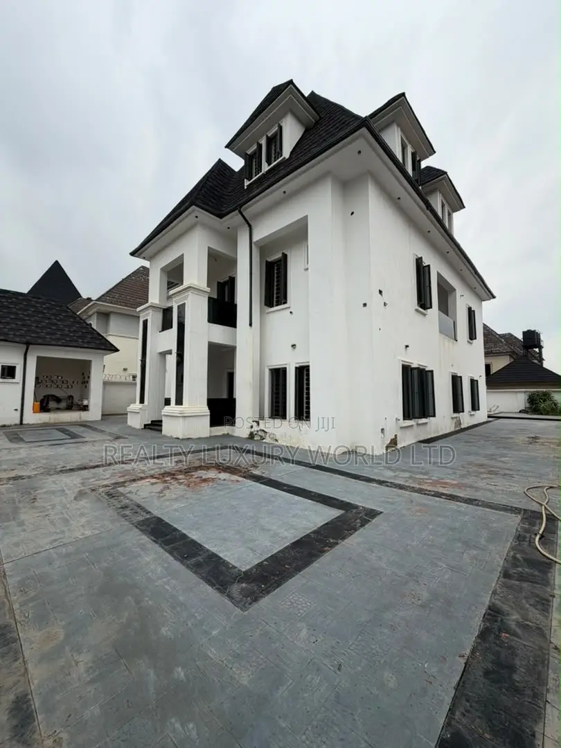 6bdrm Duplex in Dawaki for sale in Dawaki