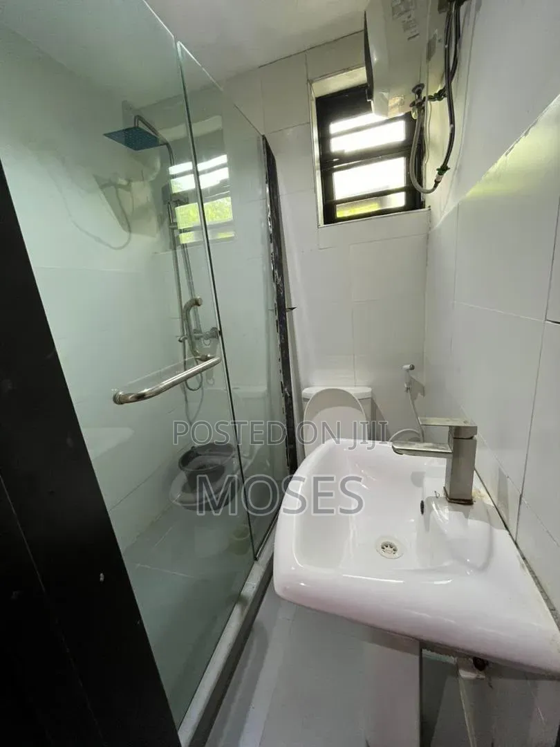 Furnished 4bdrm Duplex in Secured Estate, Off Lekki-Epe Expressway in Off Lekki-Epe Expressway