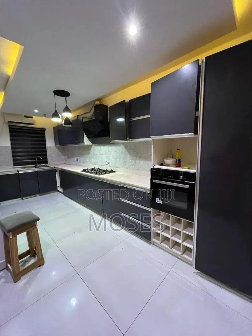 Furnished 4bdrm Duplex in Secured Estate, Off Lekki-Epe Expressway in Off Lekki-Epe Expressway