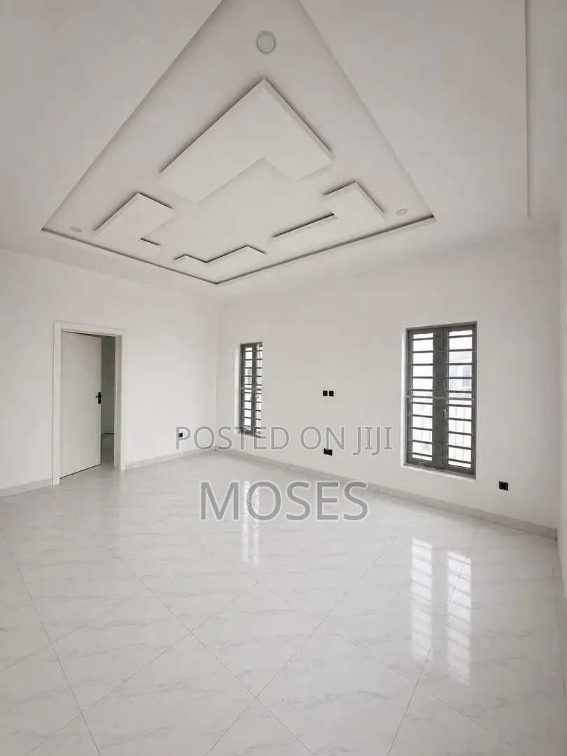 1bdrm Apartment in Van Daniel Estate, Chevron for rent in Chevron