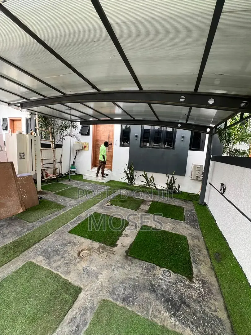 Furnished 1bdrm Apartment in Dpk Estate, Chevron for rent in Chevron