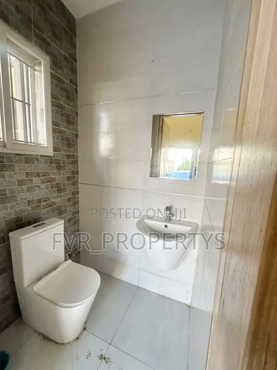 Mini Flat in Royal Pine, Ikota for rent in Ikota